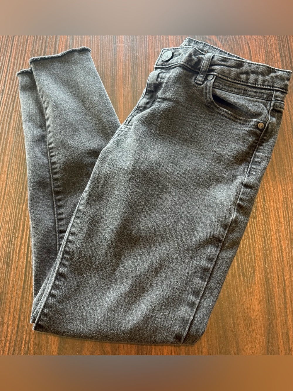 Simply Vera Vera Wang Women’s Black Raw Hem Skinny Ankle Stretch Jeans Size 6